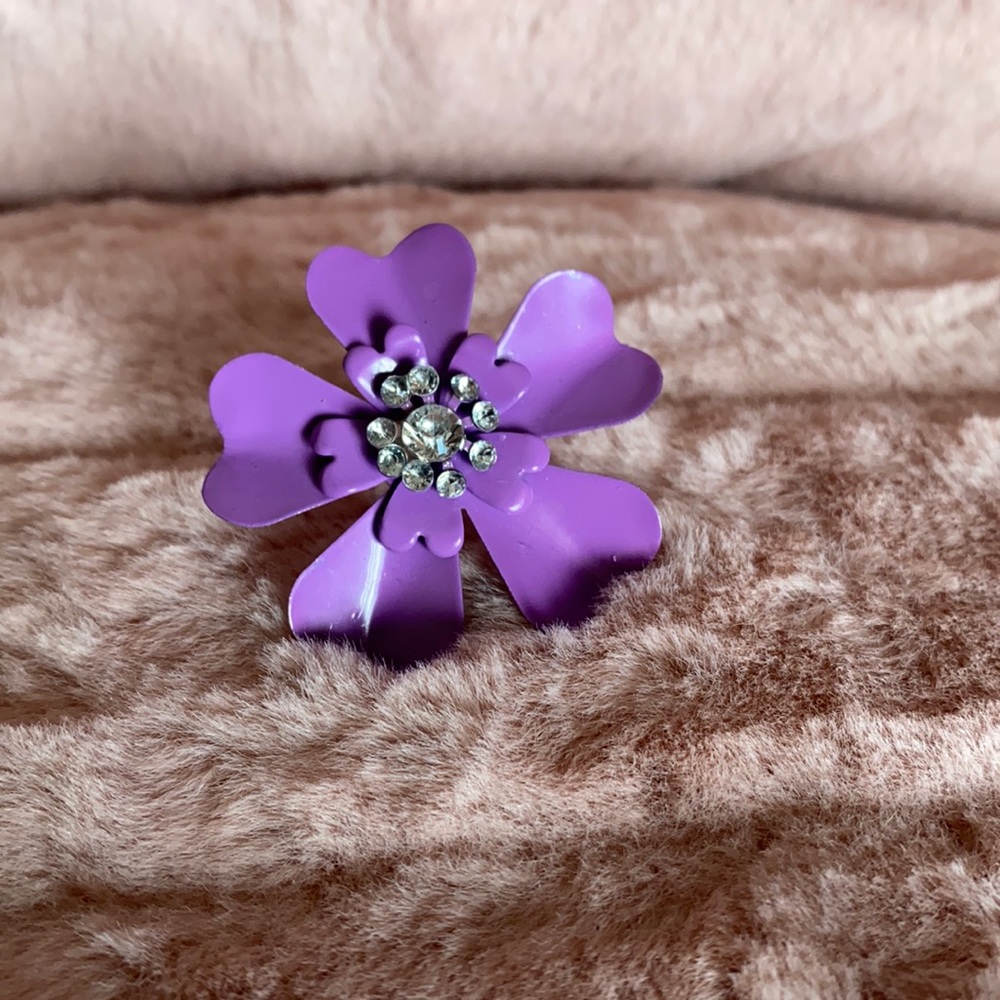 ❤️‍🔥PURPLE FLOWER VINTAGE RING❤️‍🔥W/H CRYSTALS